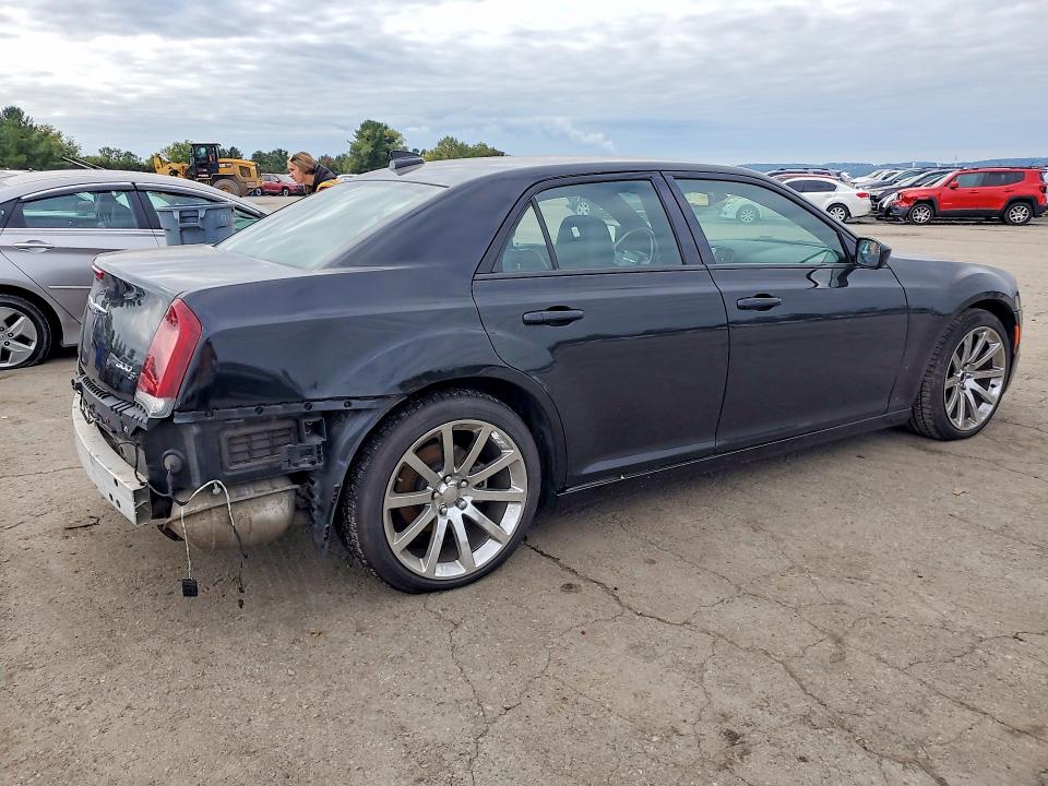 Продаж на аукціоні авто 2016 Chrysler 300, vin: 2C3CCABG5GH238568, номер лоту: 69976426