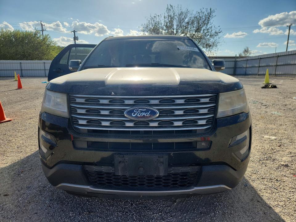 67664456 :رقم المزاد ، 1FM5K7DH3HGD53579 vin ، 2017 Ford Explorer مزاد بيع