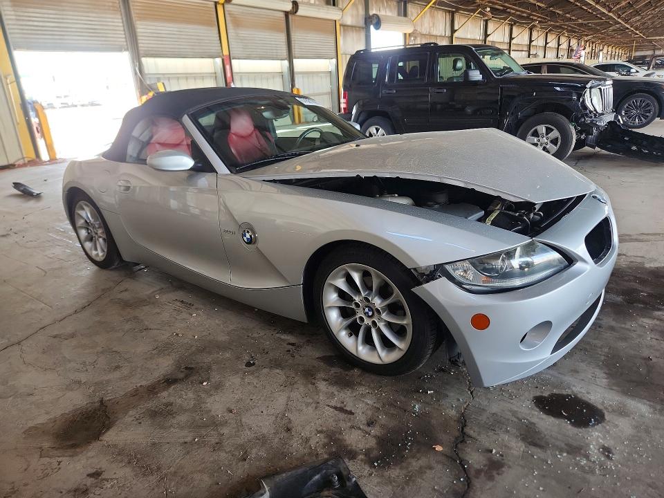 67881896 :رقم المزاد ، 4USBT33525LS55368 vin ، 2005 Bmw Z4 مزاد بيع