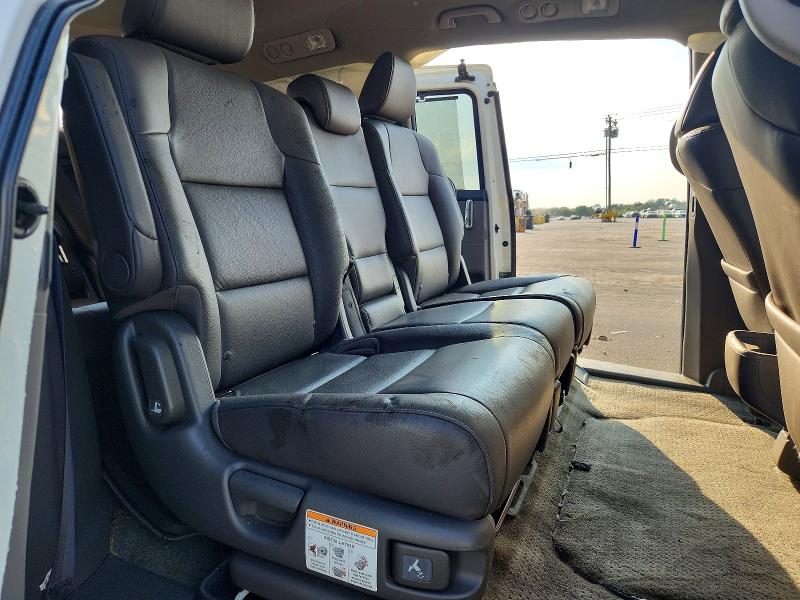 67443636 :رقم المزاد ، 5FNRL5H93EB127803 vin ، 2014 Honda Odyssey مزاد بيع
