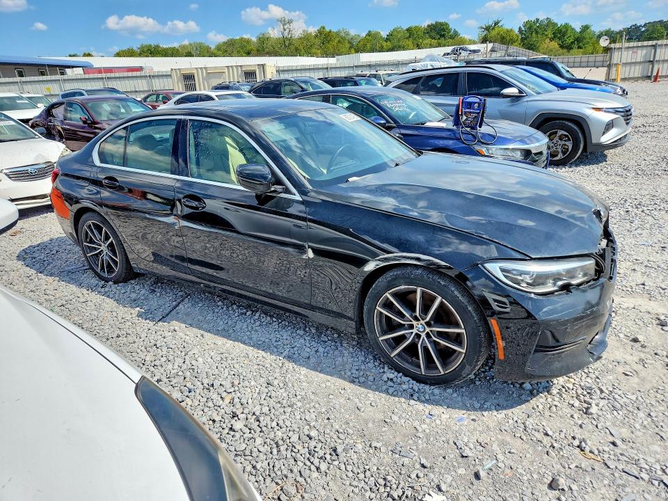 68721426 :رقم المزاد ، 3MW5R1J09L8B03828 vin ، 2020 Bmw 330i مزاد بيع