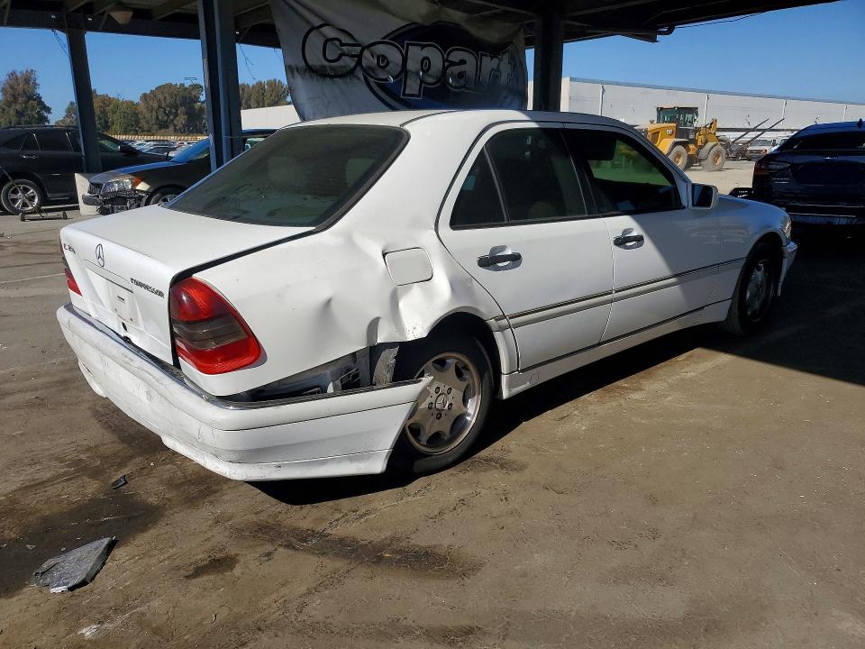 71150026 :رقم المزاد ، WDBHA24G5XA767011 vin ، 1999 Mercedes-benz C مزاد بيع
