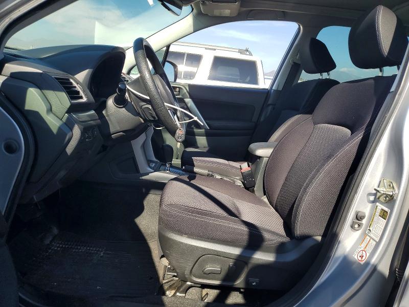 2018 Subaru Forester მანქანა იყიდება აუქციონზე, vin: JF2SJAGC5JH549371, აუქციონის ნომერი: 70304096