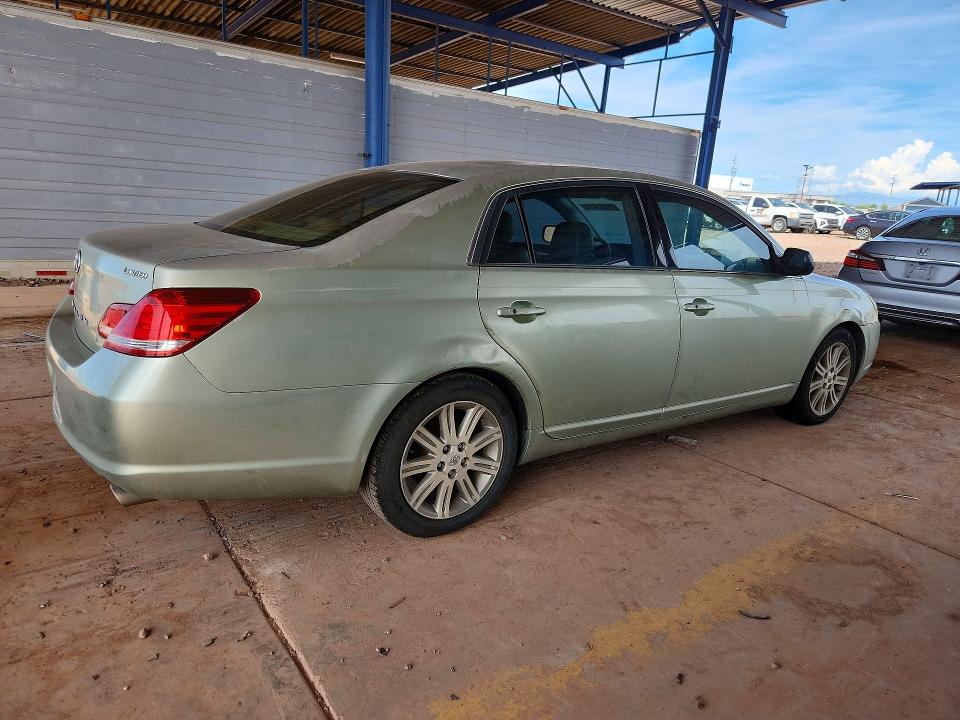 70367976 :رقم المزاد ، 4T1BK36B26U125270 vin ، 2006 Toyota Avalon مزاد بيع