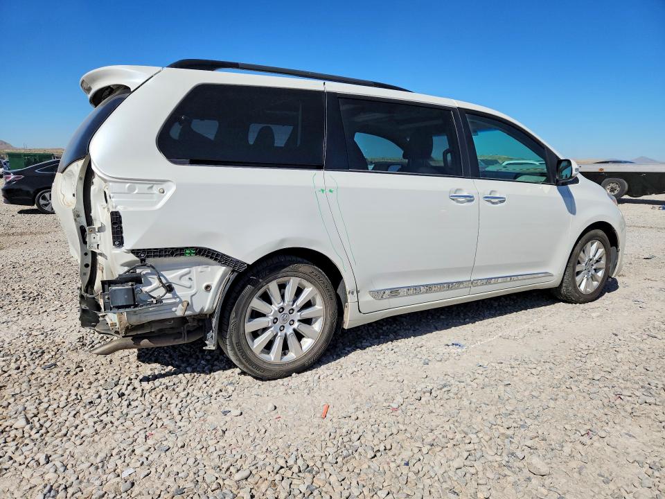 Продажа на аукционе авто 2016 Toyota Sienna, vin: 5TDYK3DC0GS697129, номер лота: 69525606