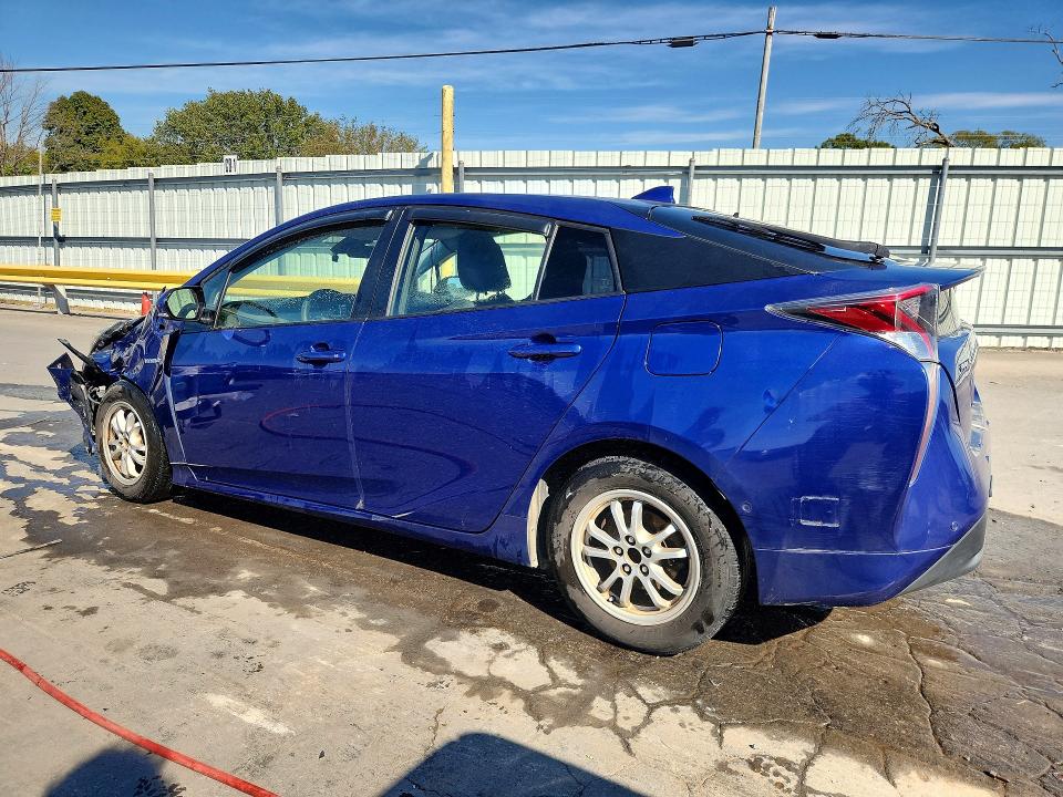 71212696 :رقم المزاد ، JTDKBRFU5H3560818 vin ، 2017 Toyota Prius مزاد بيع