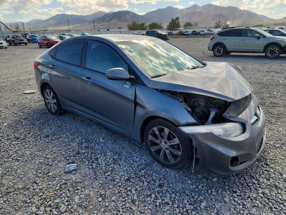 Продажа на аукционе авто 2014 Hyundai Accent, vin: KMHCU4AE0EU740985, номер лота: 69367096