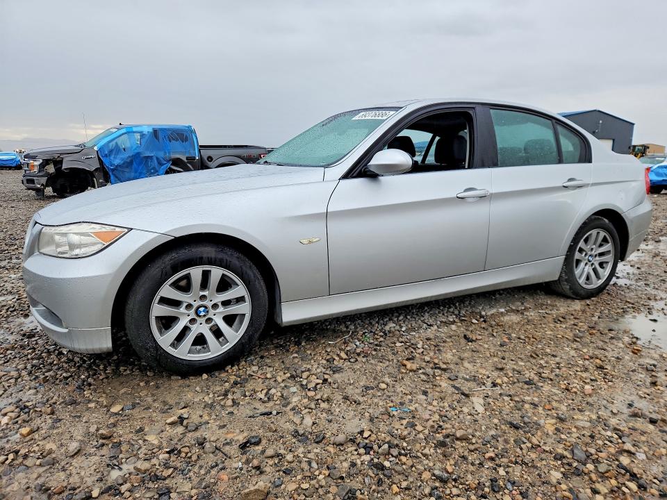2007 Bmw 328 მანქანა იყიდება აუქციონზე, vin: WBAVC53517FZ80862, აუქციონის ნომერი: 69376886