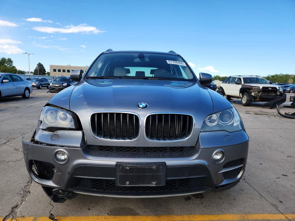 67788466 :رقم المزاد ، 5UXZV4C52BL743556 vin ، 2011 Bmw X5 مزاد بيع