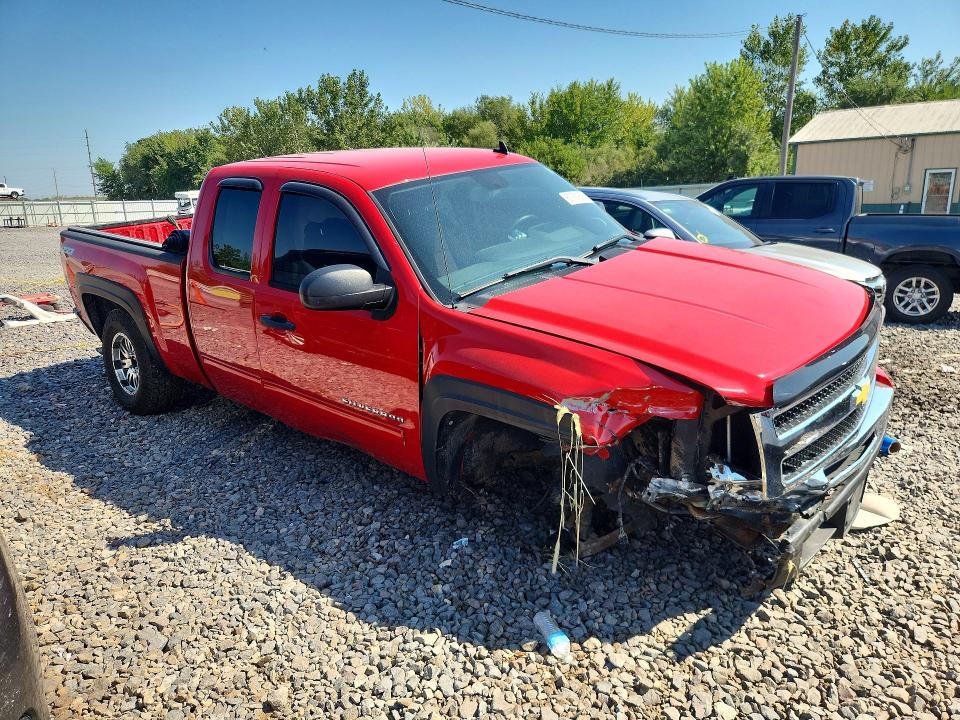 2011 Chevrolet Silverado მანქანა იყიდება აუქციონზე, vin: 1GCRKSE39BZ367350, აუქციონის ნომერი: 67701526