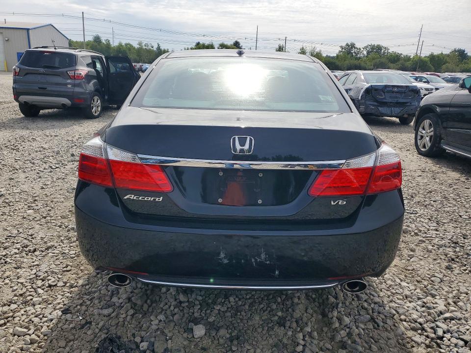 Продаж на аукціоні авто 2014 Honda Accord, vin: 1HGCR3F80EA017238, номер лоту: 68209876
