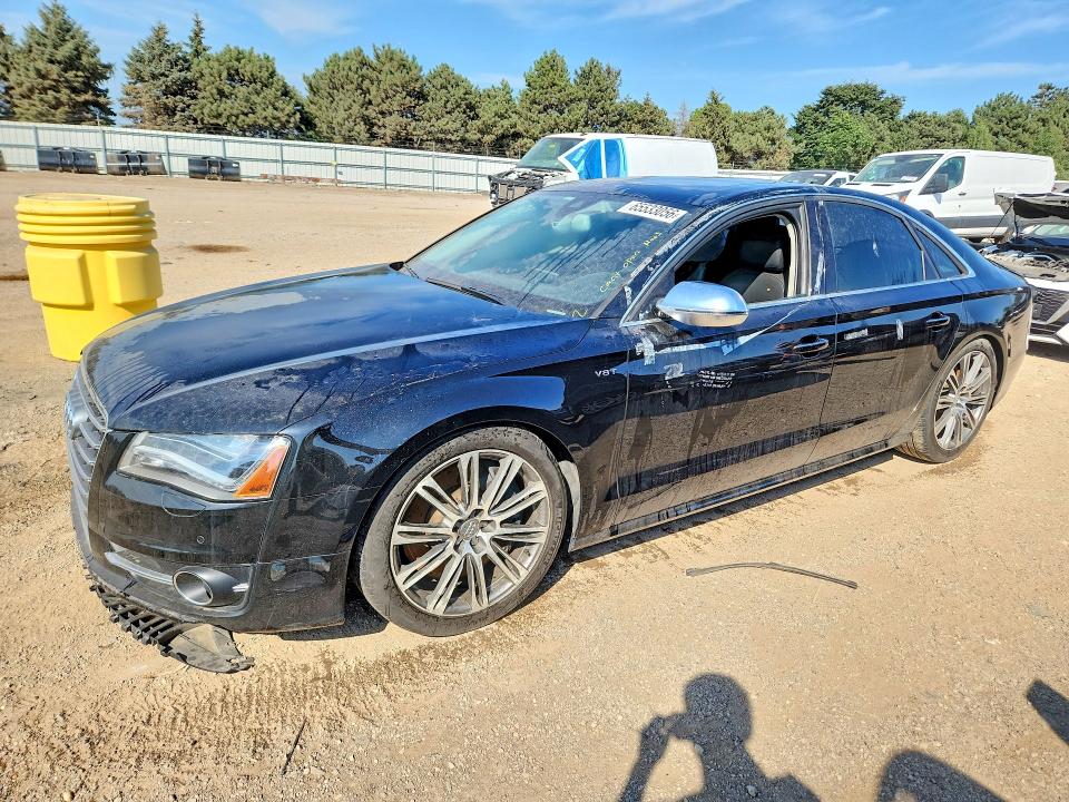 Продаж на аукціоні авто 2013 Audi S8, vin: WAUD2AFD9DN019583, номер лоту: 65533056