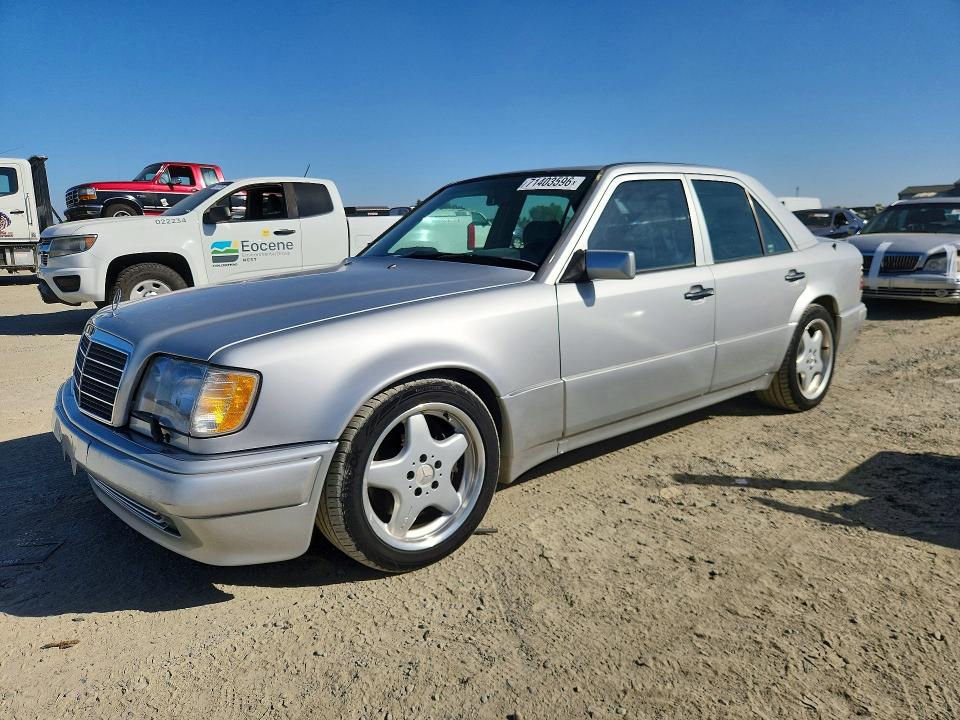 71403596 :رقم المزاد ، WDBEA36E6RC009870 vin ، 1994 Mercedes-benz E مزاد بيع