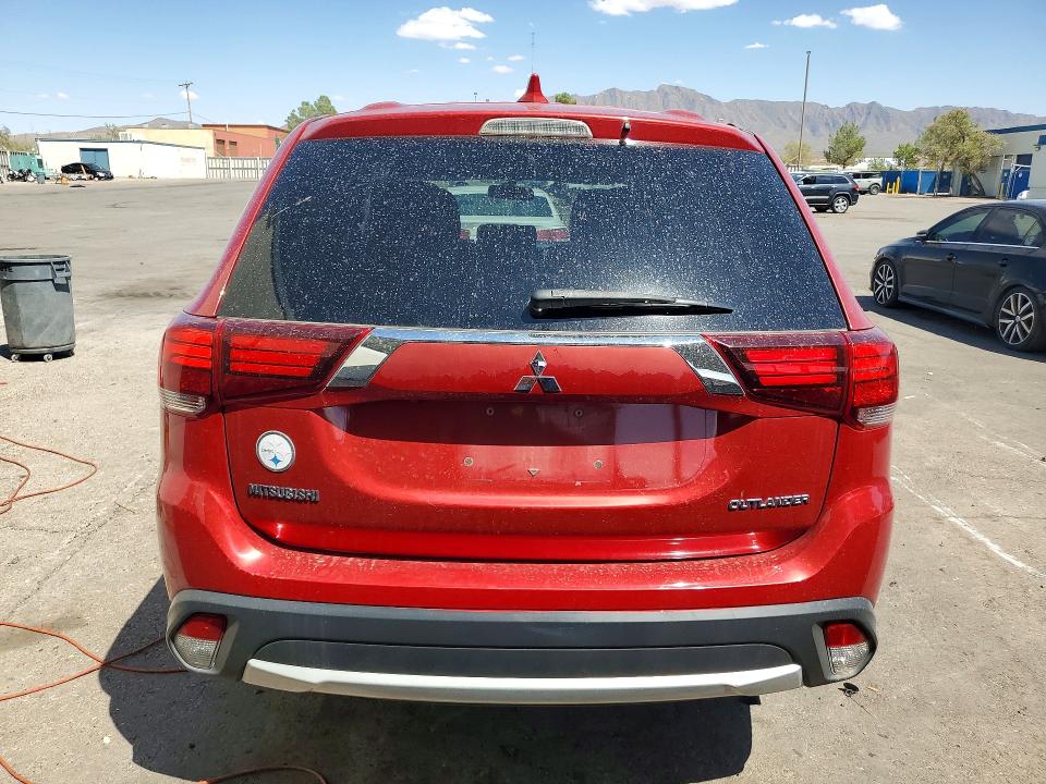2018 Mitsubishi Outlander მანქანა იყიდება აუქციონზე, vin: JA4AD2A31JZ039992, აუქციონის ნომერი: 67472536