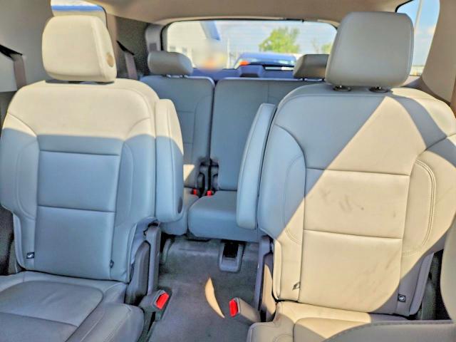 Продажа на аукционе авто 2018 Chevrolet Traverse, vin: 1GNEVHKW2JJ130789, номер лота: 69033276