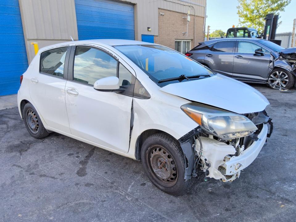 2017 Toyota Yaris მანქანა იყიდება აუქციონზე, vin: VNKKTUD35HA074782, აუქციონის ნომერი: 65523986