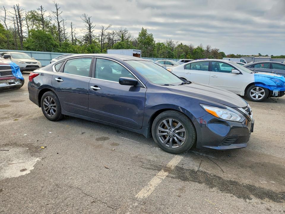 69128716 :رقم المزاد ، 1N4AL3AP6JC249594 vin ، 2018 Nissan Altima مزاد بيع