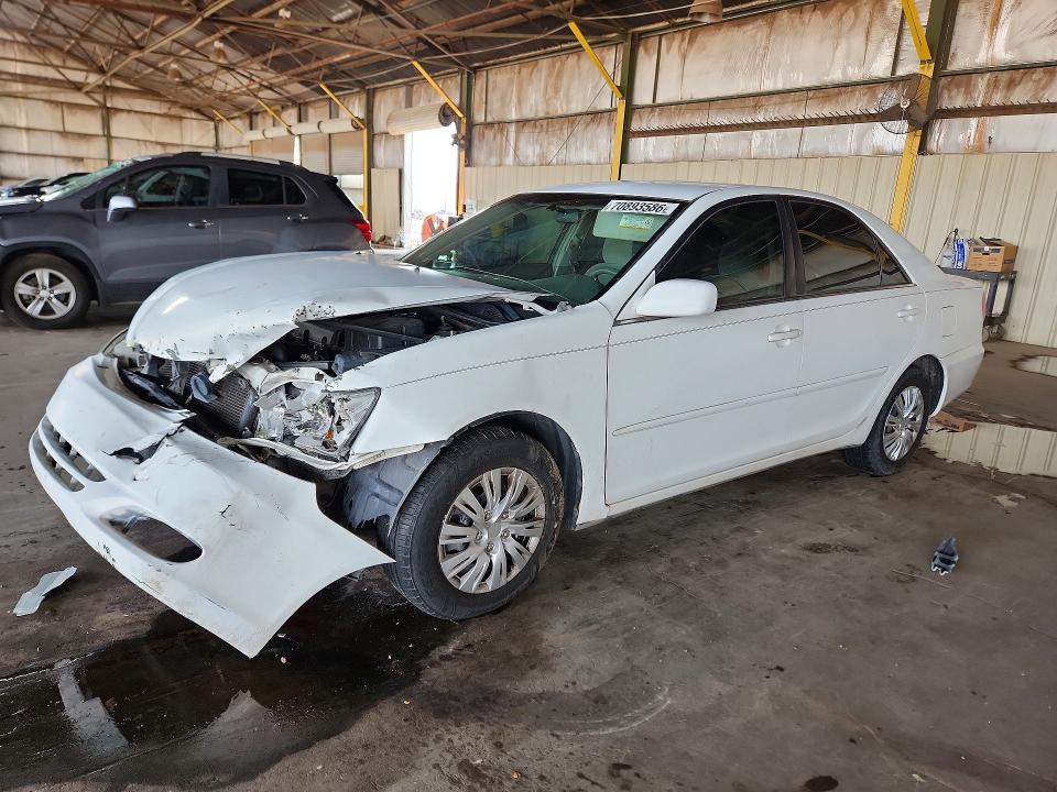 70893586 :رقم المزاد ، 4T1BE32K02U078070 vin ، 2002 Toyota Camry مزاد بيع
