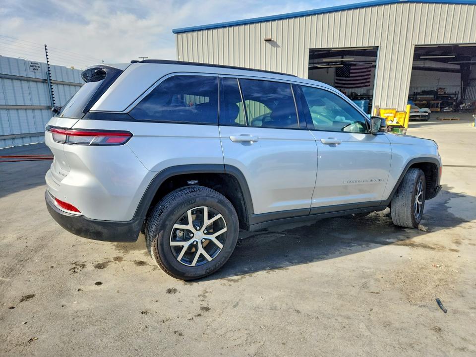 Продажа на аукционе авто 2026 Jeep Grand Cherokee, vin: 1C4RJHBR5TC251971, номер лота: 70558226