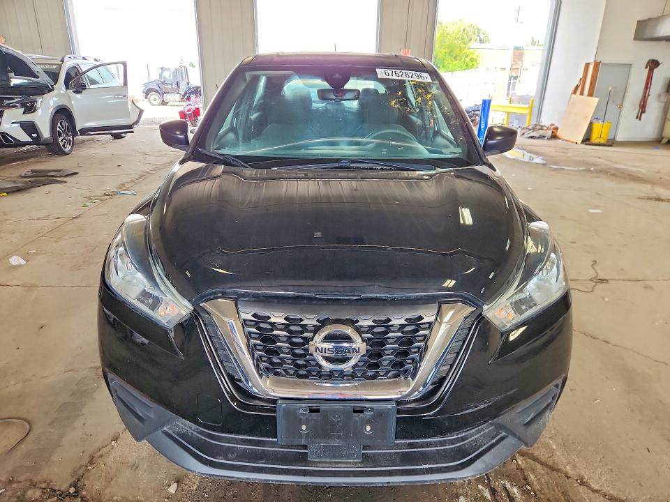 67628296 :رقم المزاد ، 3N1CP5BV9LL508895 vin ، 2020 Nissan Kicks مزاد بيع