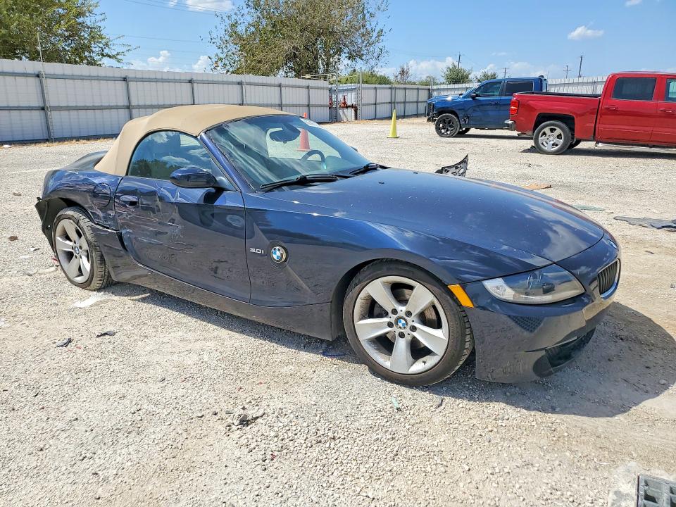 67471766 :رقم المزاد ، 4USBU335X7LW60605 vin ، 2007 Bmw Z4 مزاد بيع