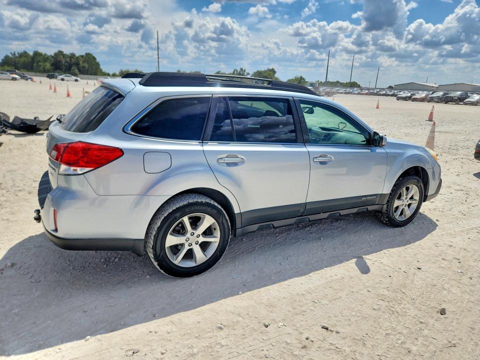 2013 Subaru Outback მანქანა იყიდება აუქციონზე, vin: 4S4BRBGC0D3291724, აუქციონის ნომერი: 68446826
