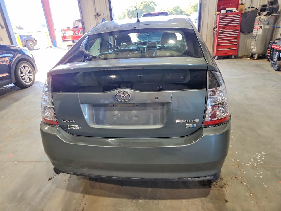 Продаж на аукціоні авто 2005 Toyota Prius, vin: JTDKB20U353126036, номер лоту: 70661306