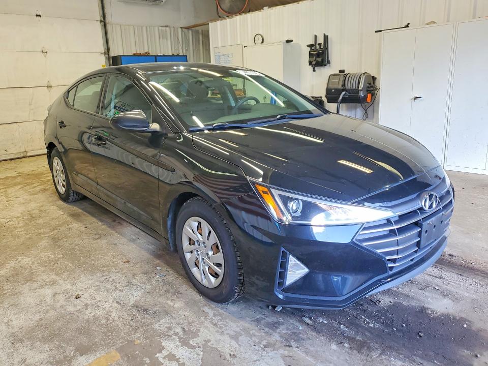 64971596 :رقم المزاد ، 5NPD74LFXKH435845 vin ، 2019 Hyundai Elantra مزاد بيع