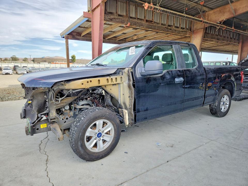 70338136 :رقم المزاد ، 1FTEX1C8XHKC07133 vin ، 2017 Ford F150 مزاد بيع