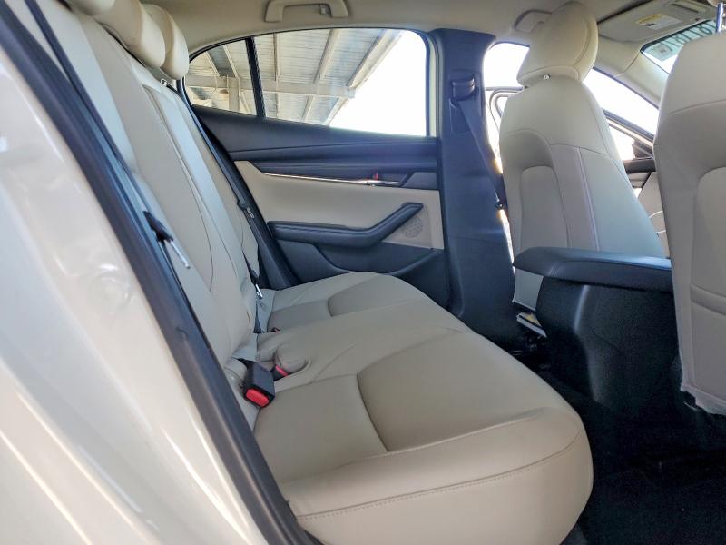 67871876 :رقم المزاد ، 3MZBPADL9KM105518 vin ، 2019 Mazda 3 مزاد بيع
