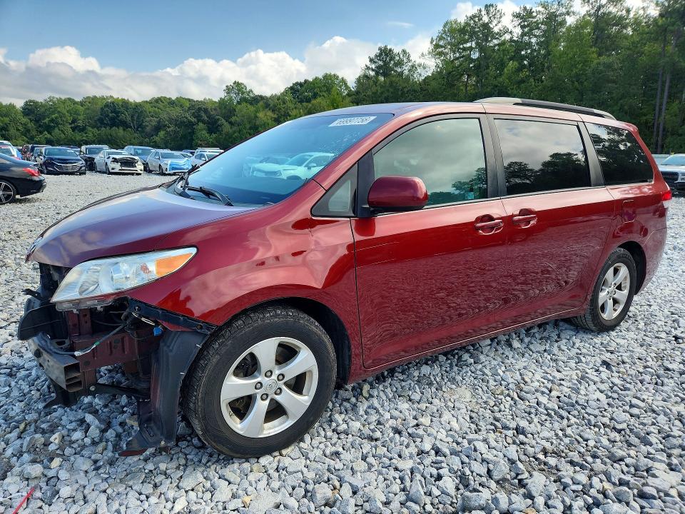 Aukcja sprzedaży 2013 Toyota Sienna, vin: 5TDKK3DC1DS389954, numer aukcji: 69997756