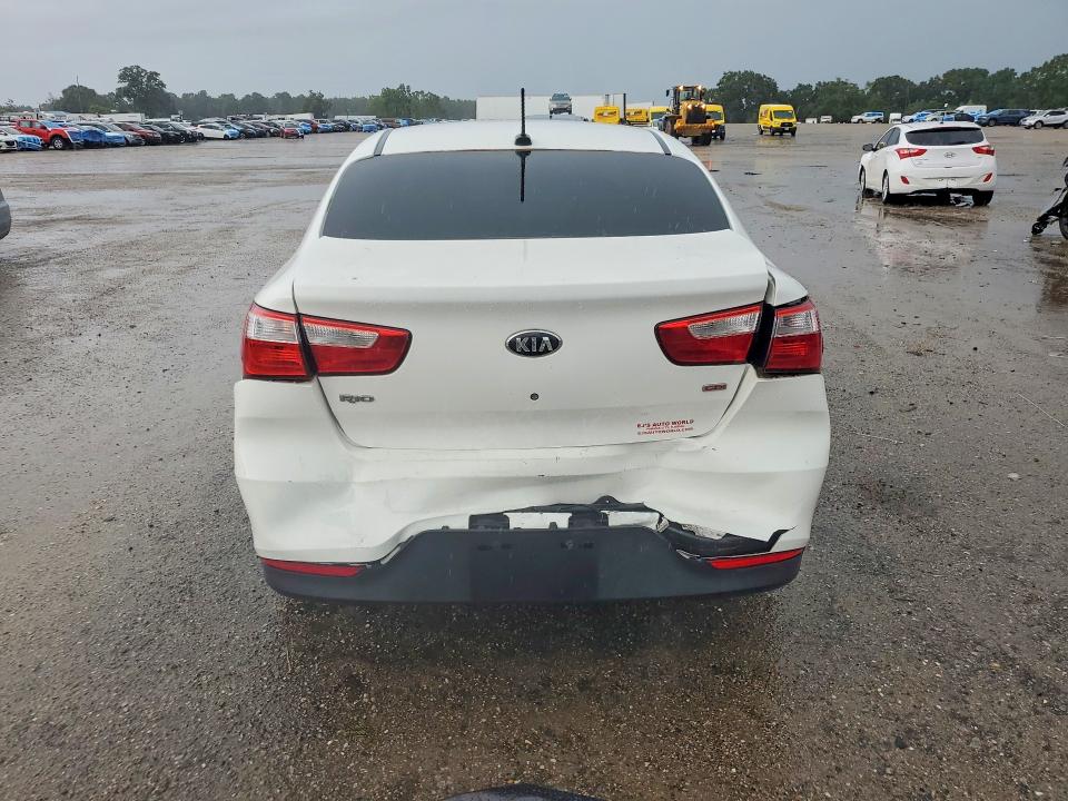 68345806 :رقم المزاد ، KNADM4A39G6663450 vin ، 2016 Kia Rio مزاد بيع
