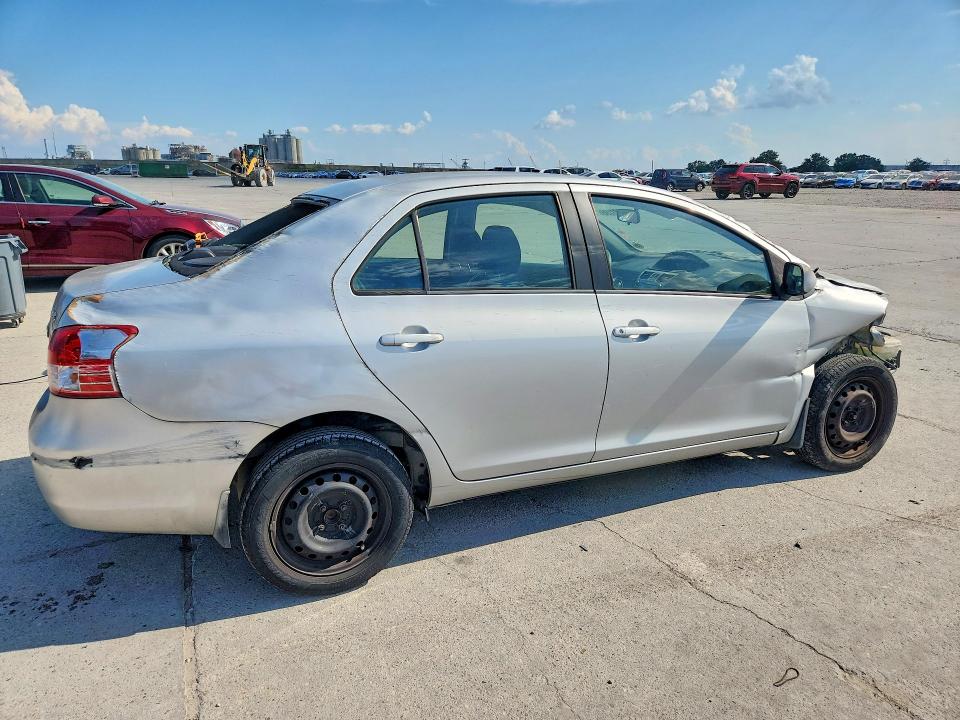 2008 Toyota Yaris მანქანა იყიდება აუქციონზე, vin: JTDBT923X81272525, აუქციონის ნომერი: 70693196