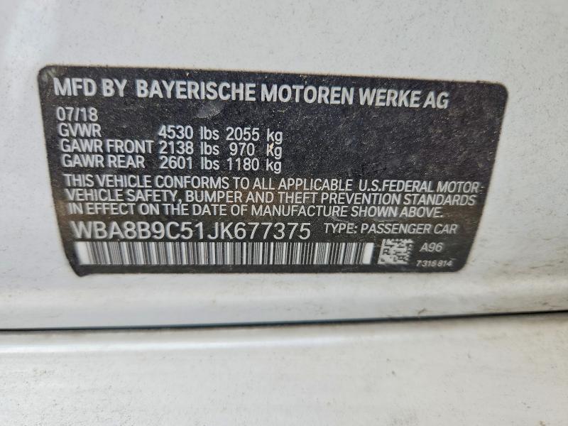 68289176 :رقم المزاد ، WBA8B9C51JK677375 vin ، 2018 Bmw 330 مزاد بيع