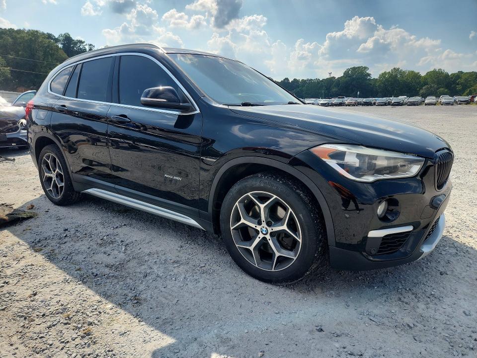 Продажа на аукционе авто 2017 Bmw X1, vin: WBXHT3C38H5F77199, номер лота: 67449706