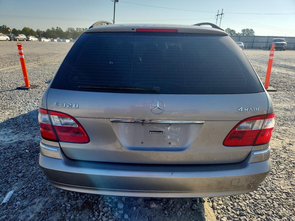 Продажа на аукционе авто 2005 Mercedes-benz E, vin: WDBUH82J65X167698, номер лота: 66931846