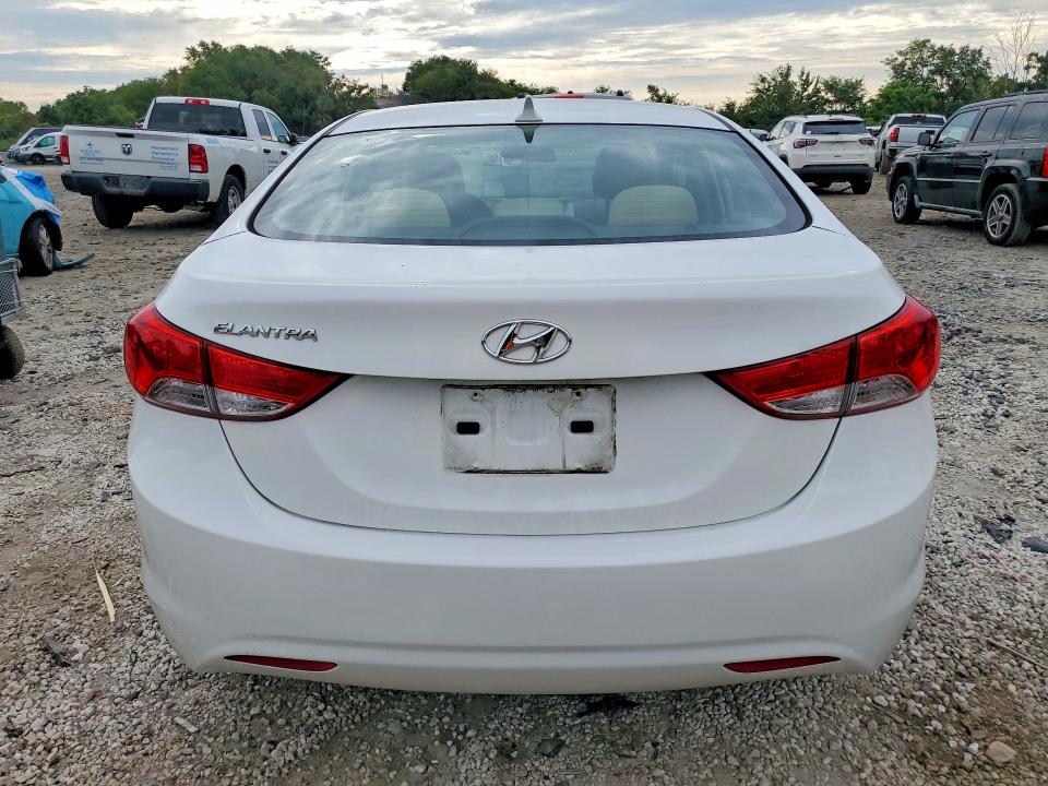 Aukcja sprzedaży 2013 Hyundai Elantra, vin: 5NPDH4AE3DH411879, numer aukcji: 68222836