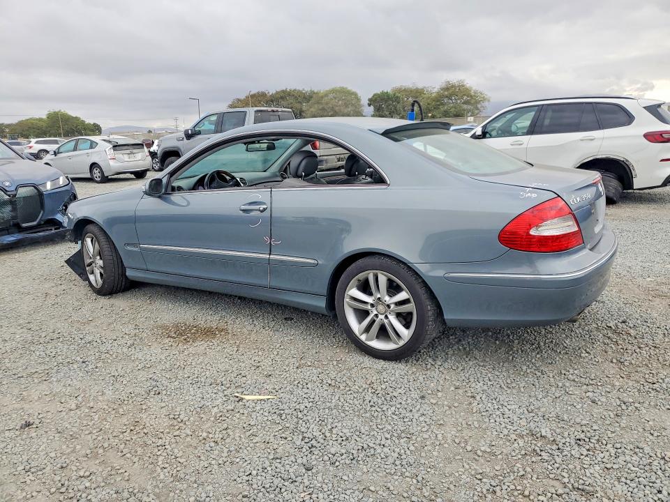 69182636 :رقم المزاد ، WDBTJ56H76F200477 vin ، 2006 Mercedes-benz Clk مزاد بيع