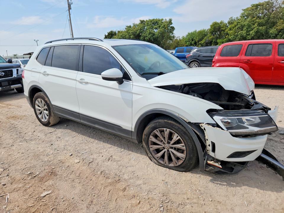 Продажа на аукционе авто 2019 Volkswagen Tiguan, vin: 3VV2B7AX0KM066265, номер лота: 70076916