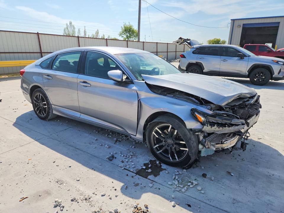 2019 Honda Accord მანქანა იყიდება აუქციონზე, vin: 1HGCV1F13KA017314, აუქციონის ნომერი: 69752816