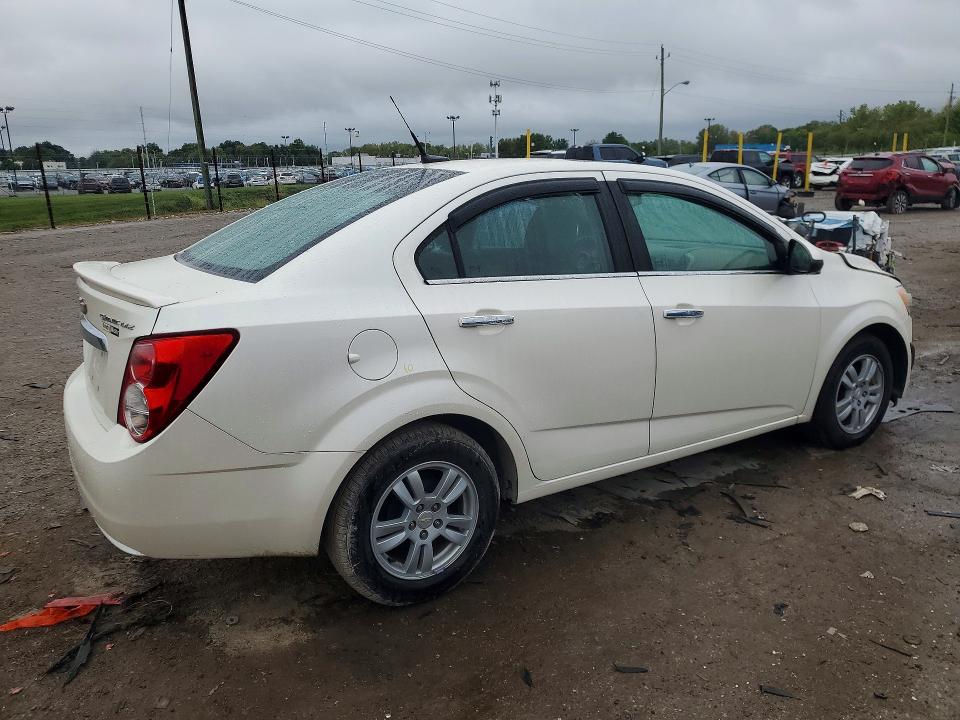 69993526 :رقم المزاد ، 1G1JE5SH3E4182355 vin ، 2014 Chevrolet Sonic مزاد بيع