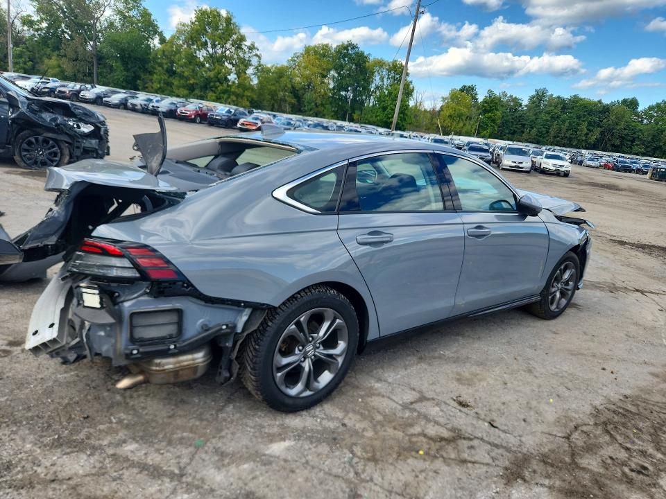 Продажа на аукционе авто 2023 Honda Accord, vin: 1HGCY2F6XPA029458, номер лота: 69738416
