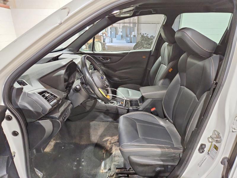 69748026 :رقم المزاد ، JF2SKAMC1NH499284 vin ، 2022 Subaru Forester مزاد بيع