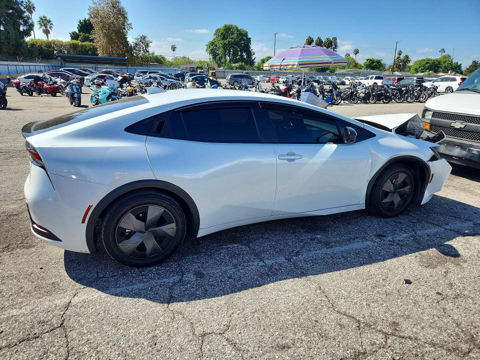 Auction sale of the 2024 Toyota Prius, vin: JTDACAAU1R3046838, lot number: 69138446