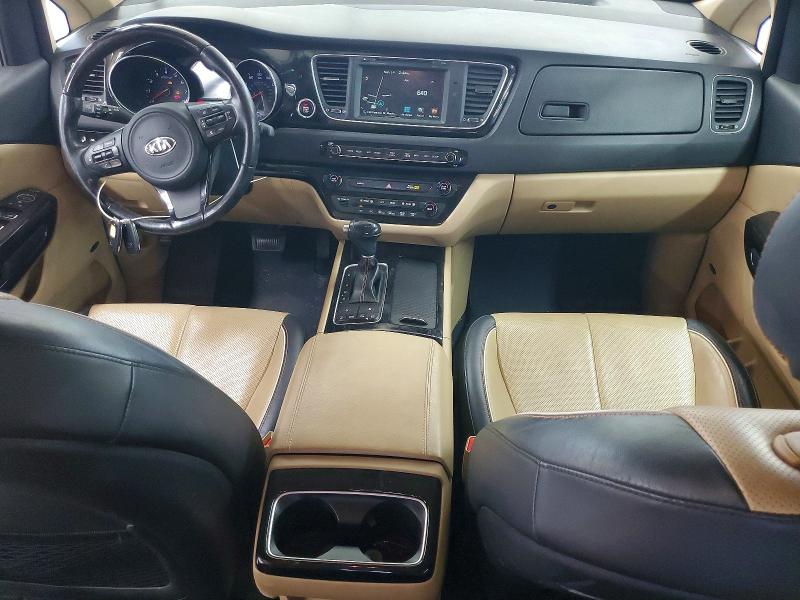 68436756 :رقم المزاد ، KNDME5C14F6037286 vin ، 2015 Kia Sedona مزاد بيع