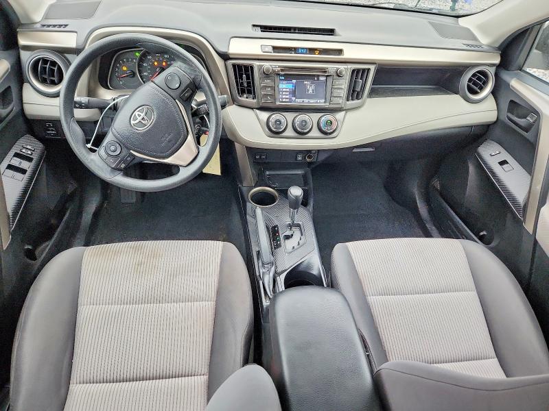 68271776 :رقم المزاد ، 2T3ZFREV8FW209831 vin ، 2015 Toyota Rav4 مزاد بيع