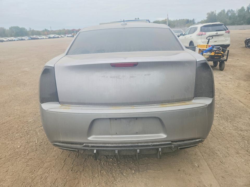 Продажа на аукционе авто 2018 Chrysler 300, vin: 2C3CCABG0JH195474, номер лота: 70962056