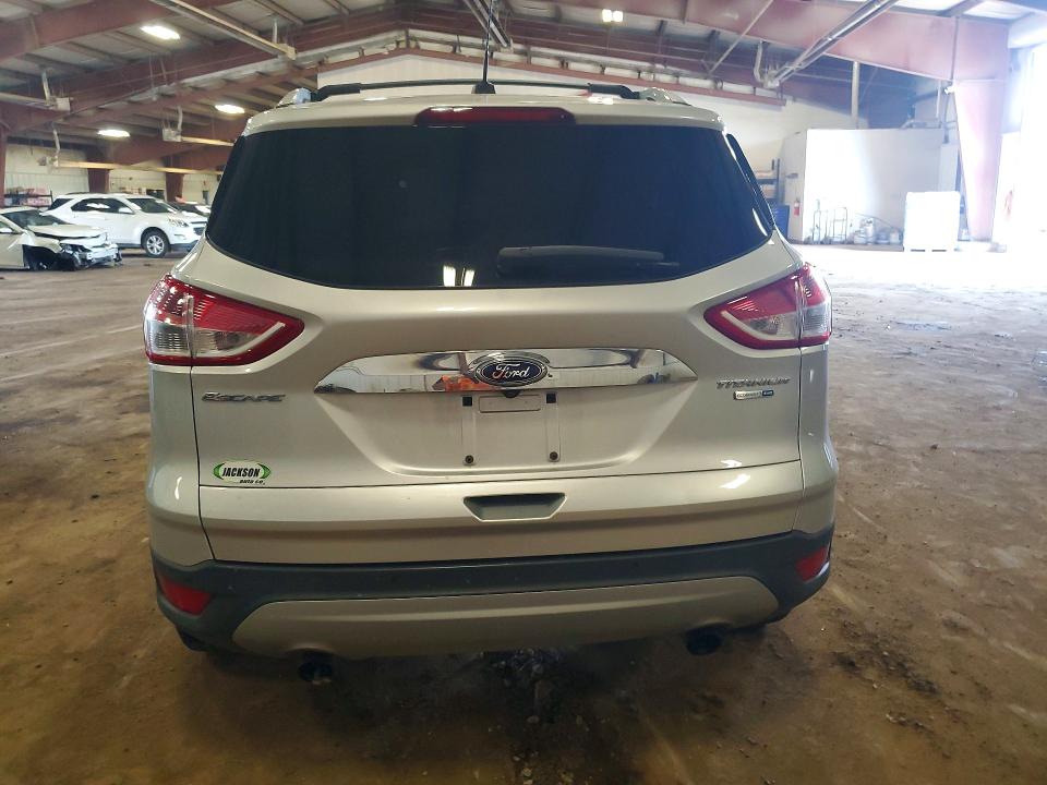 Продаж на аукціоні авто 2015 Ford Escape, vin: 1FMCU9J98FUA59927, номер лоту: 67147656