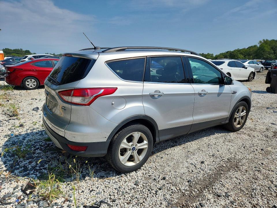 Продажа на аукционе авто 2015 Ford Escape, vin: 1FMCU9GX1FUB10478, номер лота: 69386766