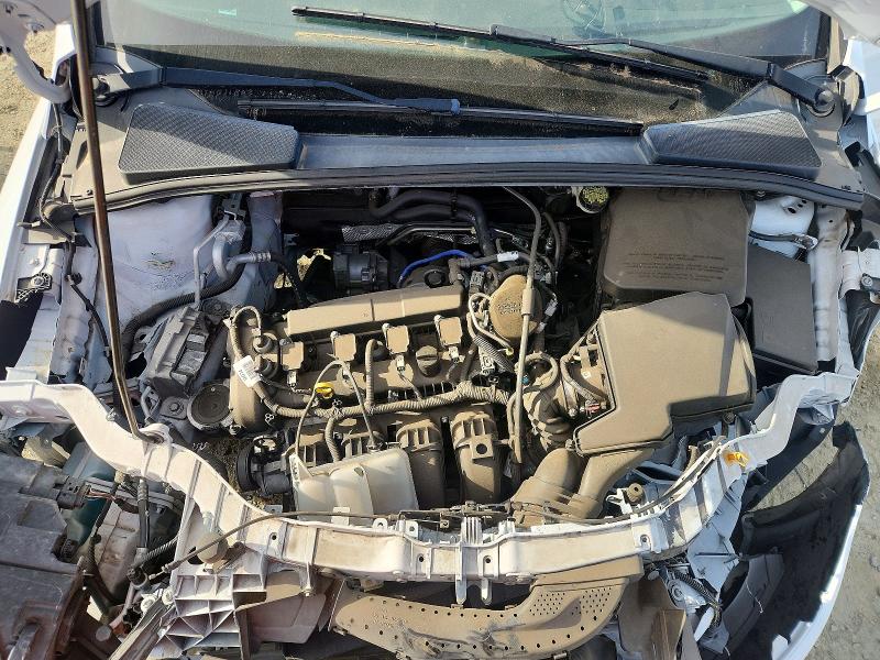 2015 Ford Focus მანქანა იყიდება აუქციონზე, vin: 1FADP3F2XFL329101, აუქციონის ნომერი: 68276256